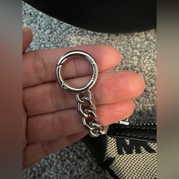 MICHAEL KORS Hollis 2-in-1 Pebbled Leather & Logo Shoulder Bag NWT Retail $598 - Picture 6 of 10